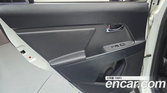 Kia Sportage 2013 — photo 15