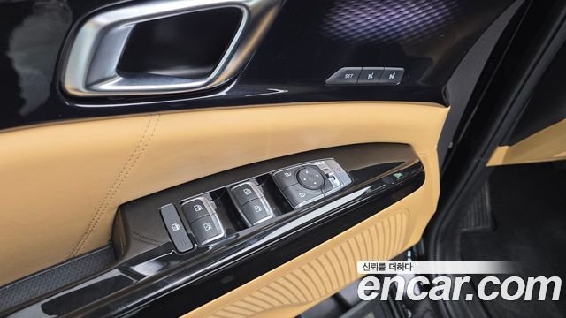 Kia Canival 2021 — photo 33