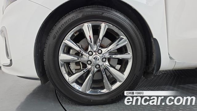 Kia Canival 2020 — photo 5