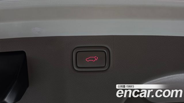 Kia Canival 2020 — photo 16