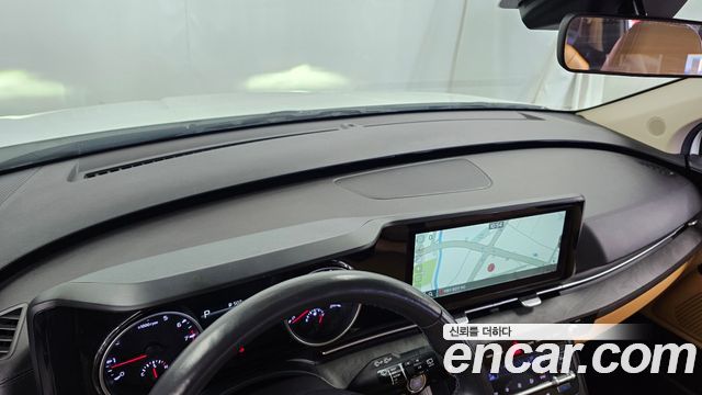 Kia Canival 2023 — photo 21