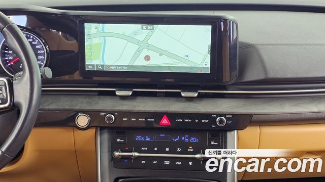 Kia Canival 2023 — photo 25