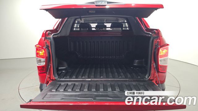 KG Mobility Rexton 2019 — photo 20