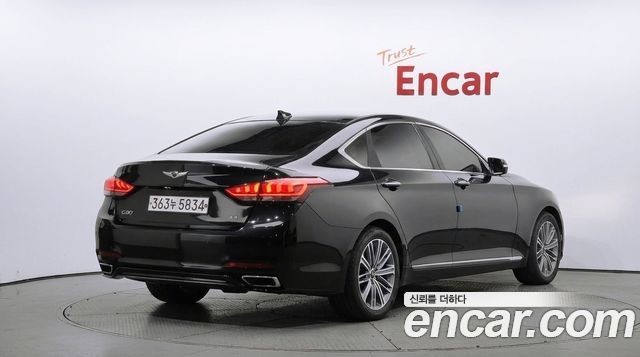 Genesis G80 2018 — photo 2