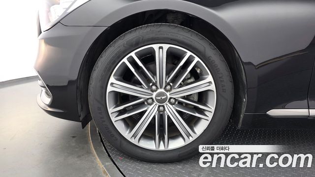 Genesis G80 2018 — photo 5