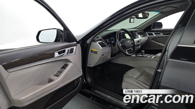 Genesis G80 2018 — photo 13