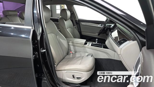 Genesis G80 2018 — photo 16