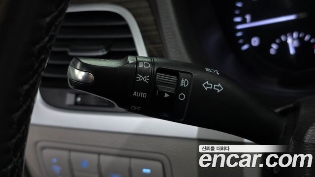 Genesis G80 2018 — photo 27