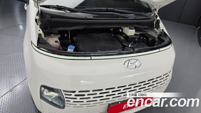 Hyundai Staria 2022 — photo 6