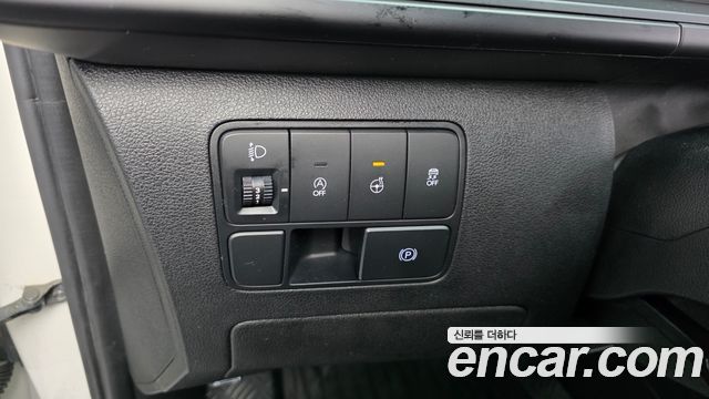 Hyundai Staria 2022 — photo 18