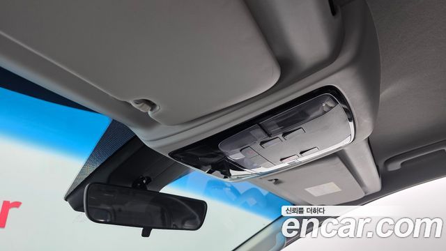 Hyundai Staria 2022 — photo 19