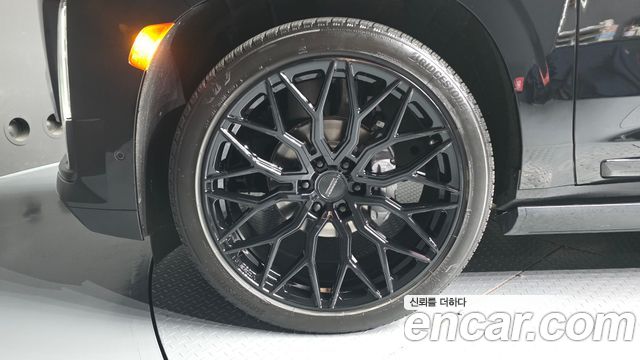 Cadillac Escalade 2023 — photo 5