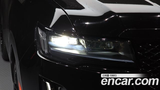 Cadillac Escalade 2023 — photo 8
