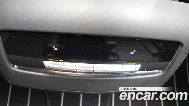 Cadillac Escalade 2023 — photo 27