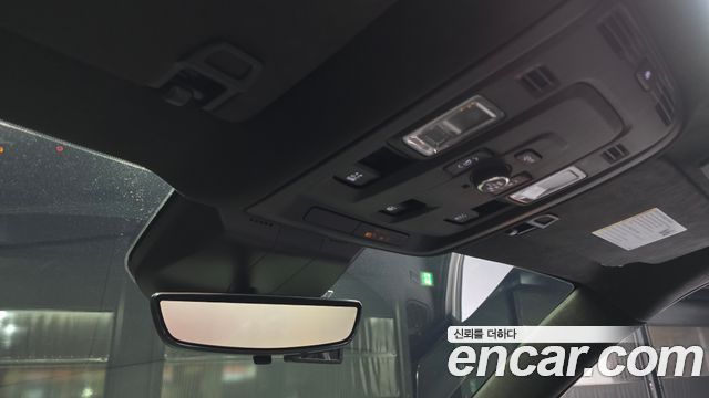 Cadillac Escalade 2023 — photo 34