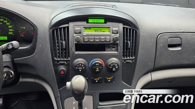 Hyundai Starex 2015 — photo 20