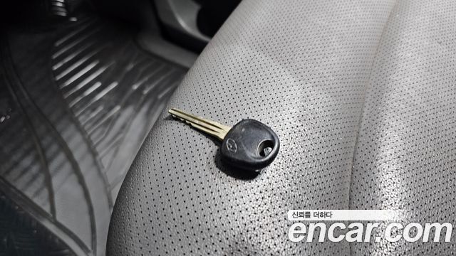 Hyundai Starex 2015 — photo 28