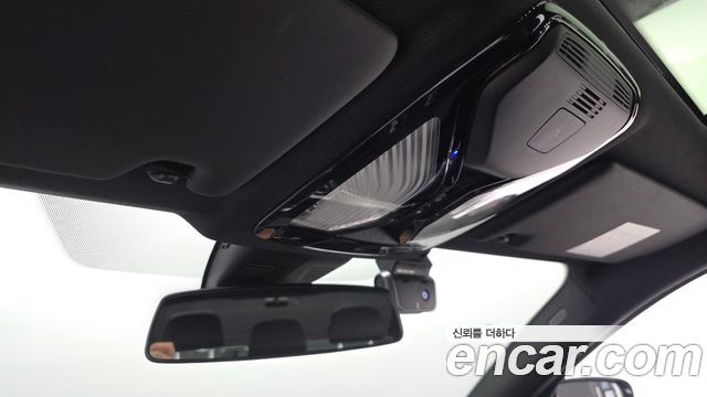BMW 3-Series 2021 — photo 24