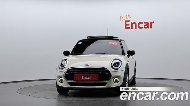 Mini Cooper 2020 — photo 3