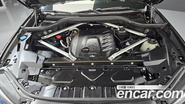 BMW X6 2021 — photo 6