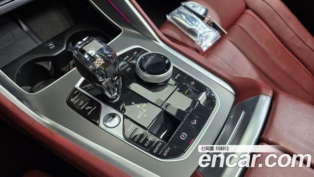 BMW X6 2021 — photo 12