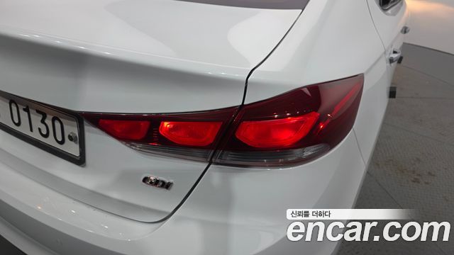 Hyundai AVANTE 2016 — photo 9