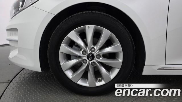 Kia K5 2016 — photo 5