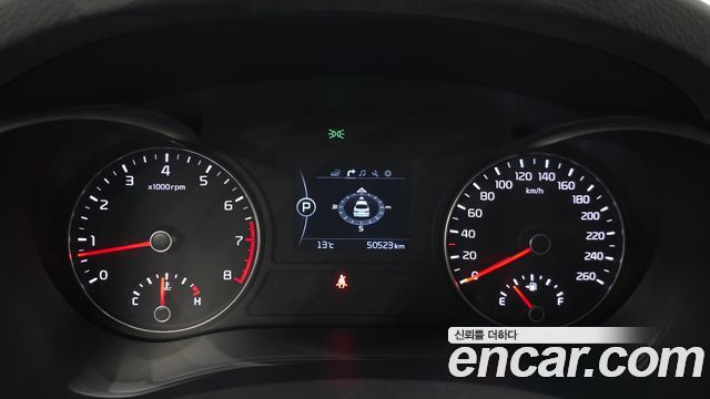 Kia K5 2016 — photo 11
