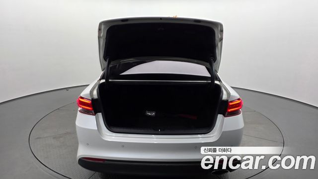 Kia K5 2016 — photo 26