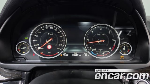 BMW X6 2018 — photo 8
