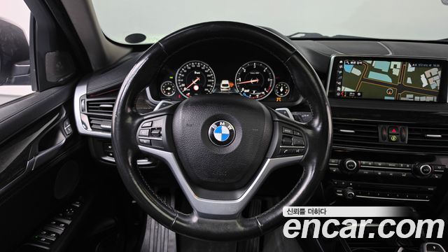 BMW X6 2018 — photo 12