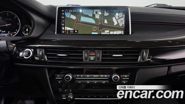 BMW X6 2018 — photo 13