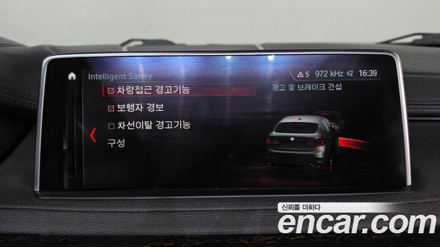 BMW X6 2018 — photo 15