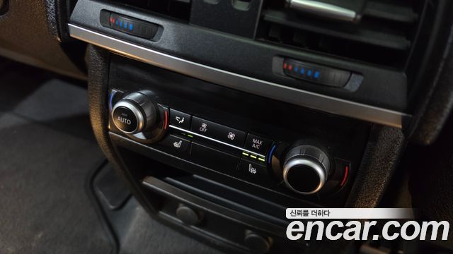 BMW X6 2018 — photo 17