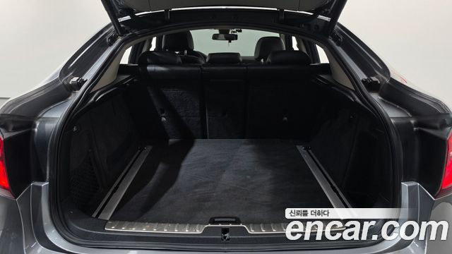 BMW X6 2018 — photo 20