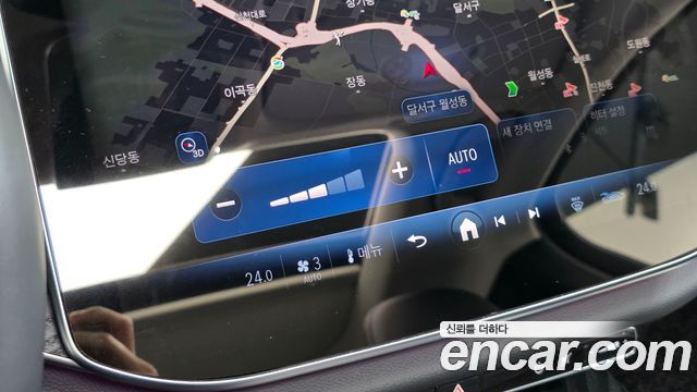 Mercedes-Benz E-Class 2024 — photo 24