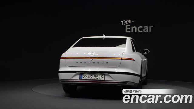 Hyundai Grandeur 2025 — photo 4
