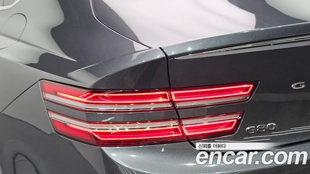 Genesis G80 2021 — photo 9