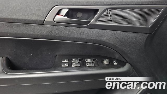 KG Mobility Rexton 2023 — photo 28