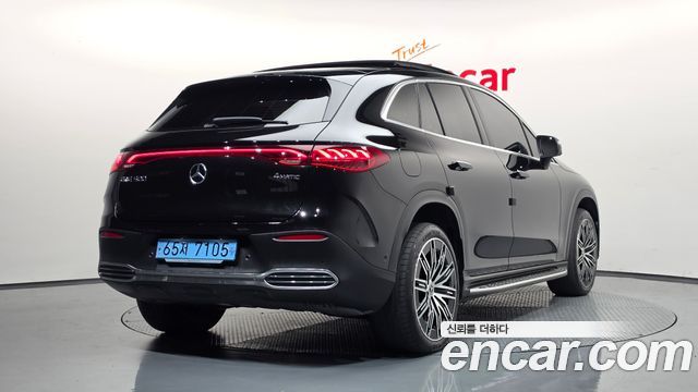 Mercedes-Benz EQE 2023 — photo 2