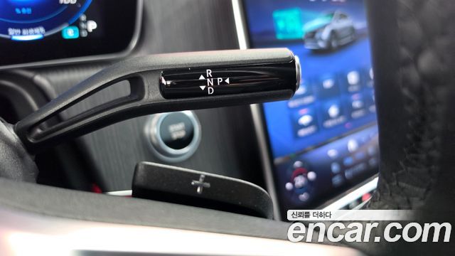 Mercedes-Benz EQE 2023 — photo 25