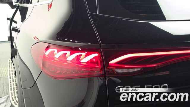 Mercedes-Benz EQE 2023 — photo 9