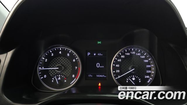 Hyundai AVANTE 2020 — photo 11