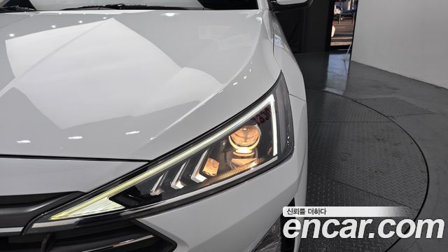 Hyundai AVANTE 2020 — photo 8