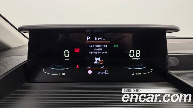 Hyundai Staria 2023 — photo 11