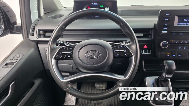 Hyundai Staria 2023 — photo 19
