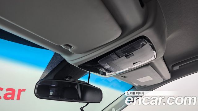 Hyundai Staria 2023 — photo 25