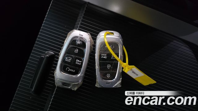 Hyundai Staria 2023 — photo 28