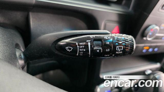 Hyundai Staria 2023 — photo 31
