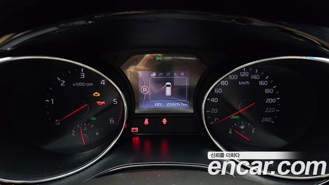 Kia Canival 2016 — photo 8